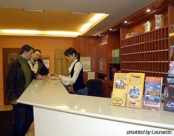 City Central De Luxe Прага Экстерьер фото